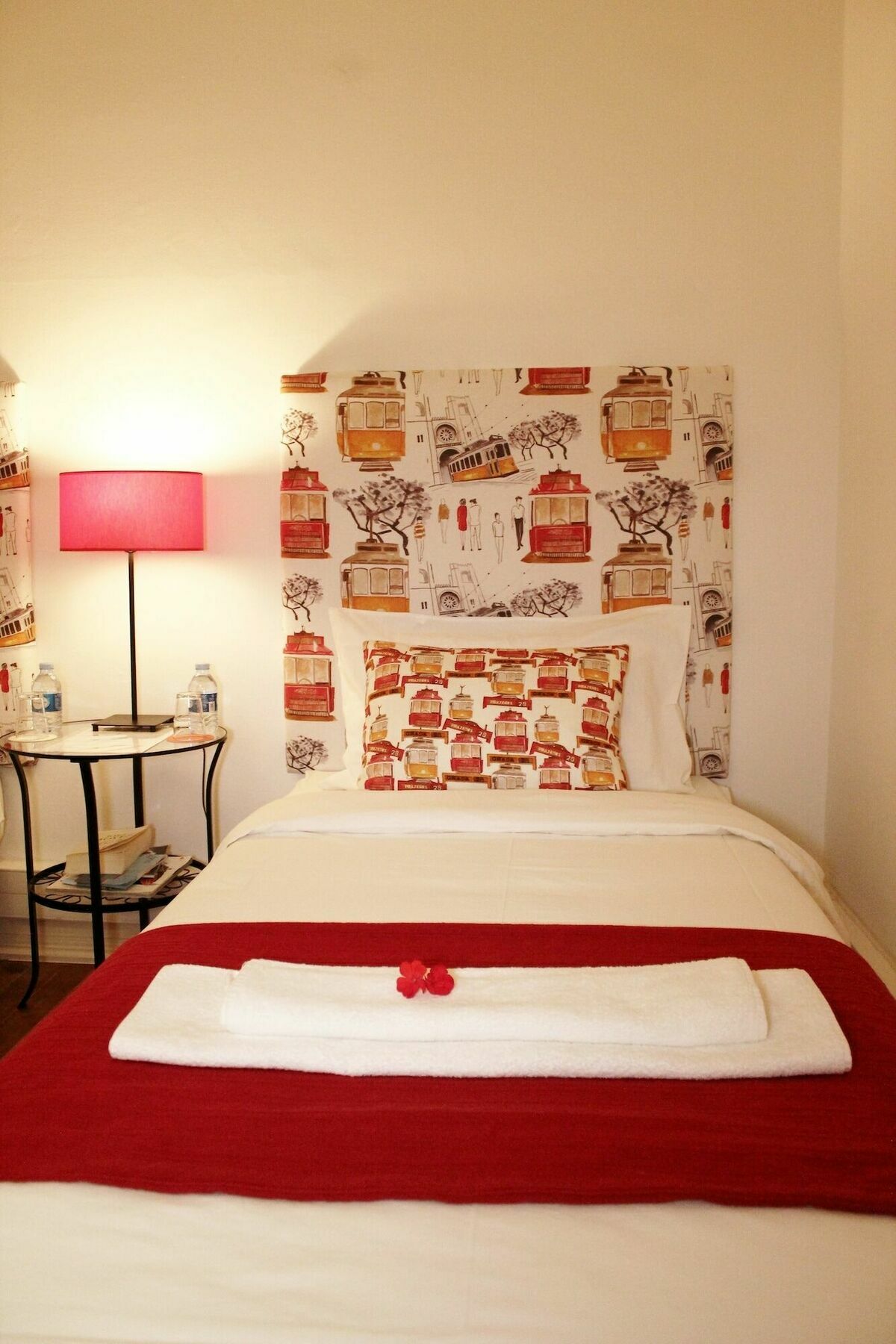 Guest House Foreign Friend ลิสบอน ภายนอก รูปภาพ